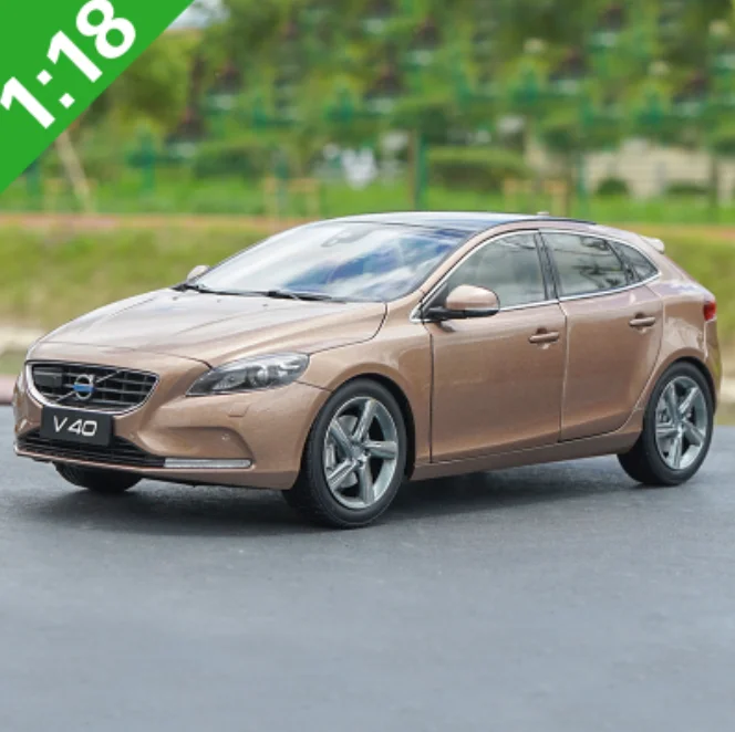 Coche de juguete en miniatura para Volvo V40, escala 1:18, color blanco y marrón, colección de regalos, 2016