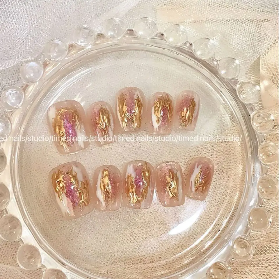 Elegant Press on Nails Pink Gold Foil Glitter Dust Rhinestone Decor Durable Polyester Fiber Easy Apply Comfort Fit Nail Art