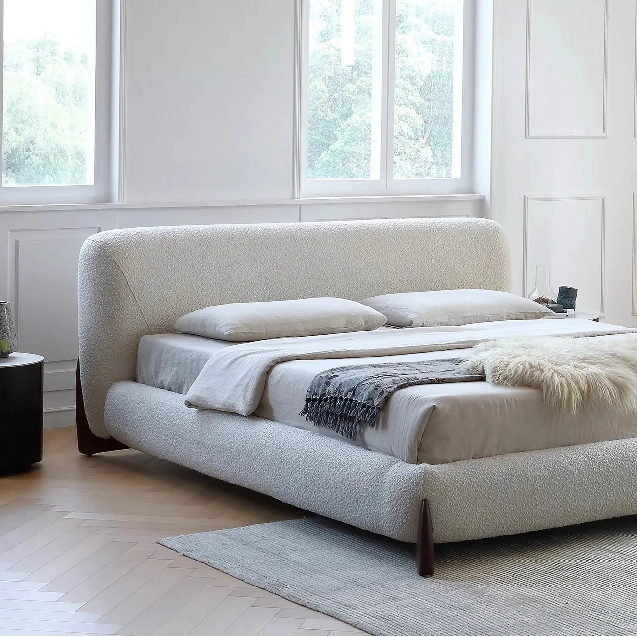 Fabric bed lamb wool big white double bed wabi sandy wind villa master bedroom soft bed