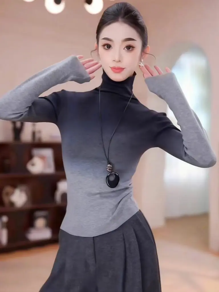 Turtleneck T-shirt Women Gradient Layering Basic Tees Fashion Warm Long sleeve Tops Slim fit Korean Fashion New Tech Fleece