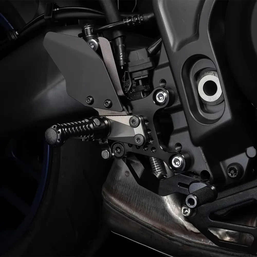 Motorcycle Adjustable Rearset Footrest Foot Rest adjustable rear set For YAMAHA MT09 2024 2025 New Adjustable Footpegs