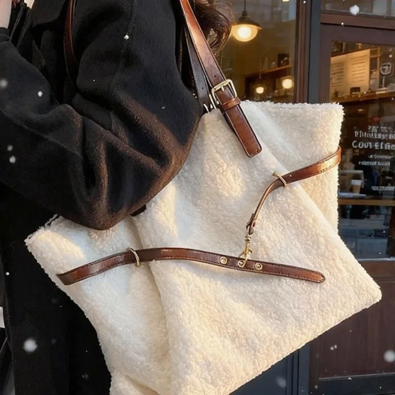 

Large Capacity Plush bag female For Women 2025 New Autumn Winter Vintage leather suede Fashion Versatile Commuter Tote Shoulder