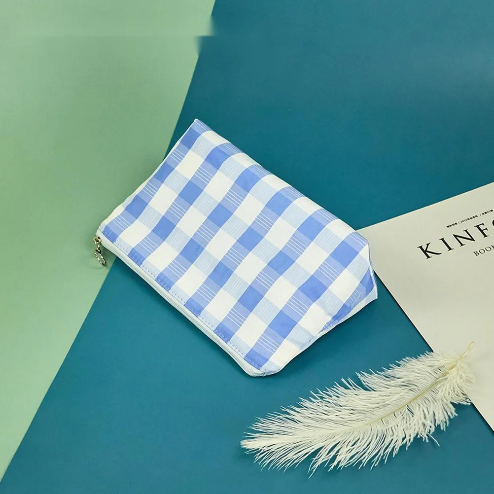 

1pc Stylish Checkered Canvas Bag Lightweight Zipper Pouch Portable Travel Toiletry Storage Foldable Makeup ganizer