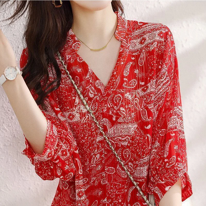 2024 New Summer Retro Loose Casual Aesthetic Office Lady Chinese Style Hollow Irregular Print V Neck Short Sleeve Chic Y2K Tops