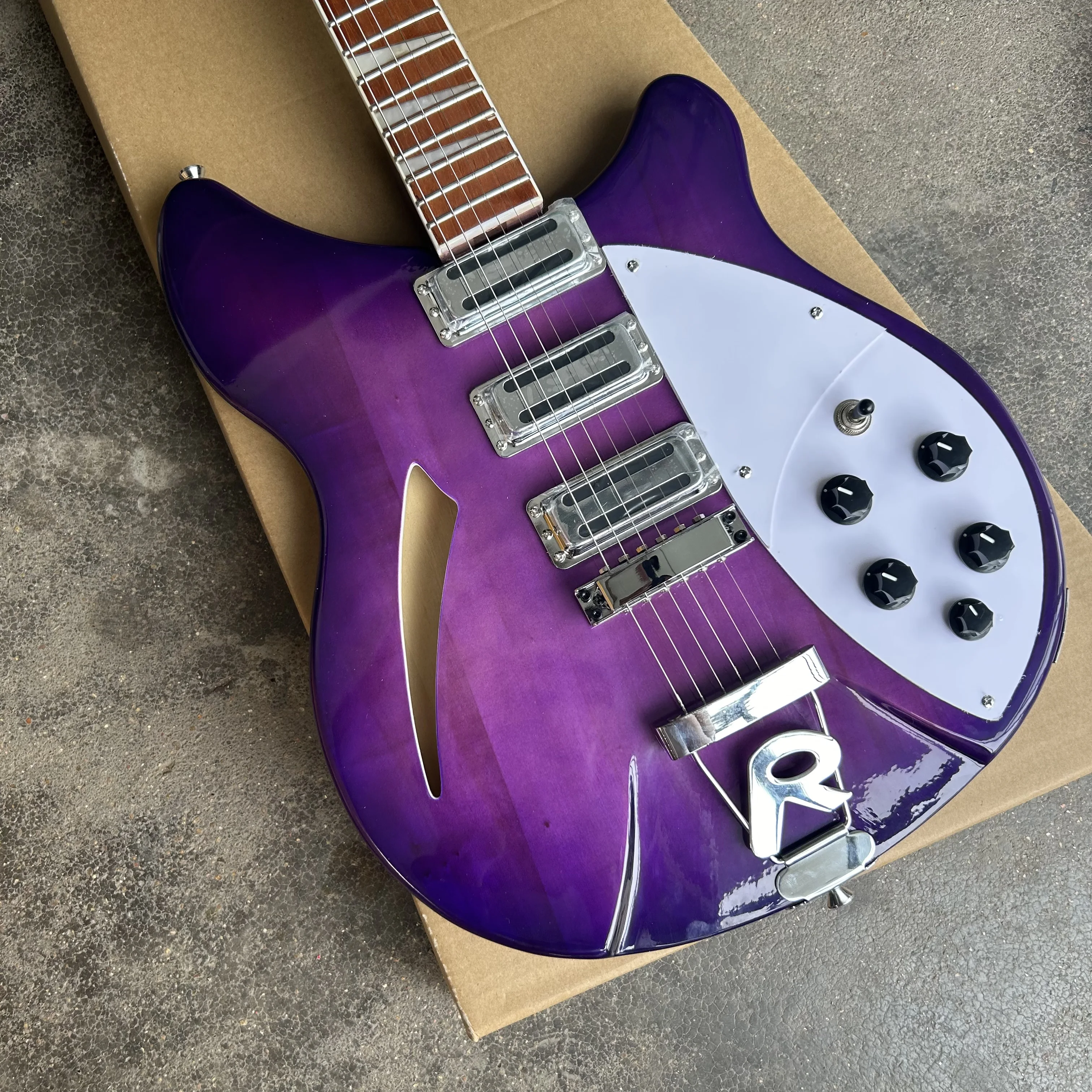 Nueva guitarra eléctrica morada 360, venta al por mayor y al por menor.