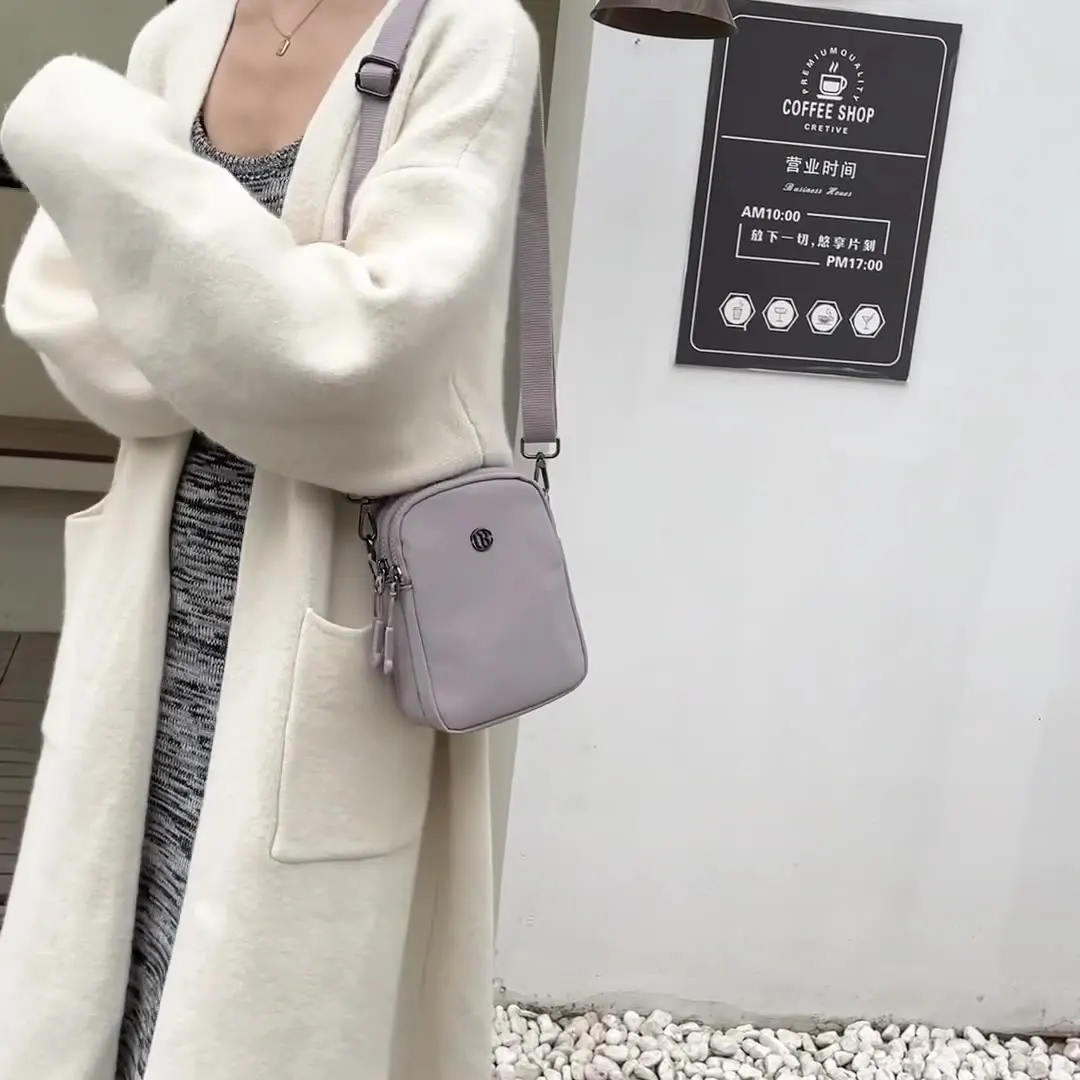 

2025 Solid Color Crossbody Bag Women Compact Shoulder Purse Commute Phone Wallet