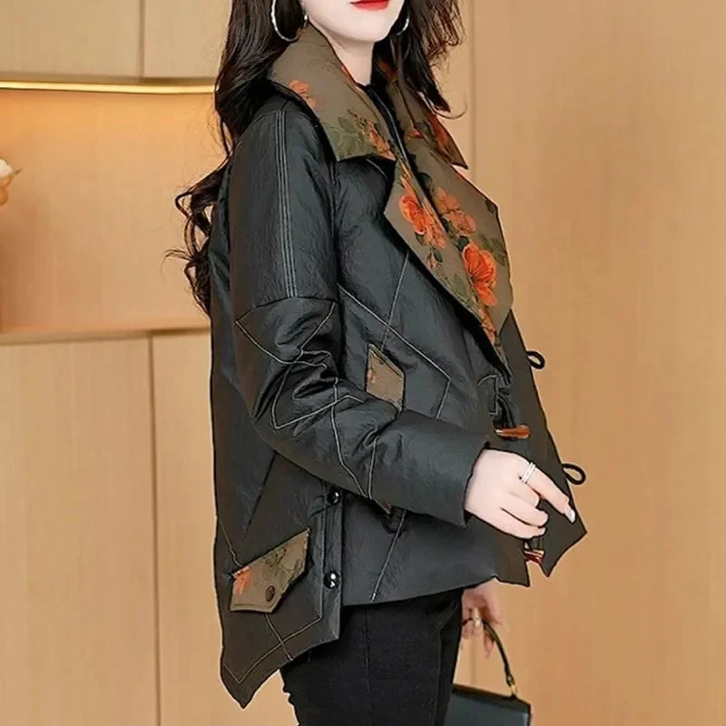 جديد الخريف الشتاء الرجعية المطبوعة دعوى طوق أسفل سترة قطن المرأة سترة فضفاضة قصيرة القطن وسادة مبطنة الإناث سترات دافئة