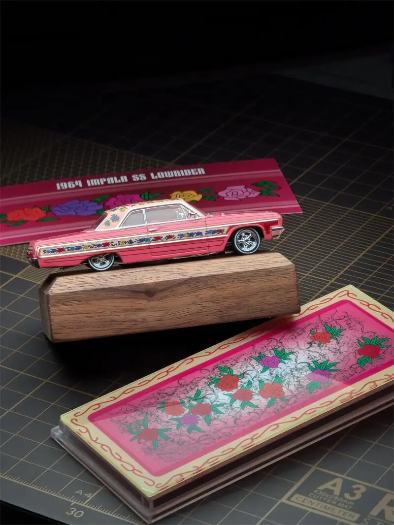 97m 1:64 1964 Impala LowRider Gypsy Rose / ARCHDEMON  Diecast Model Car