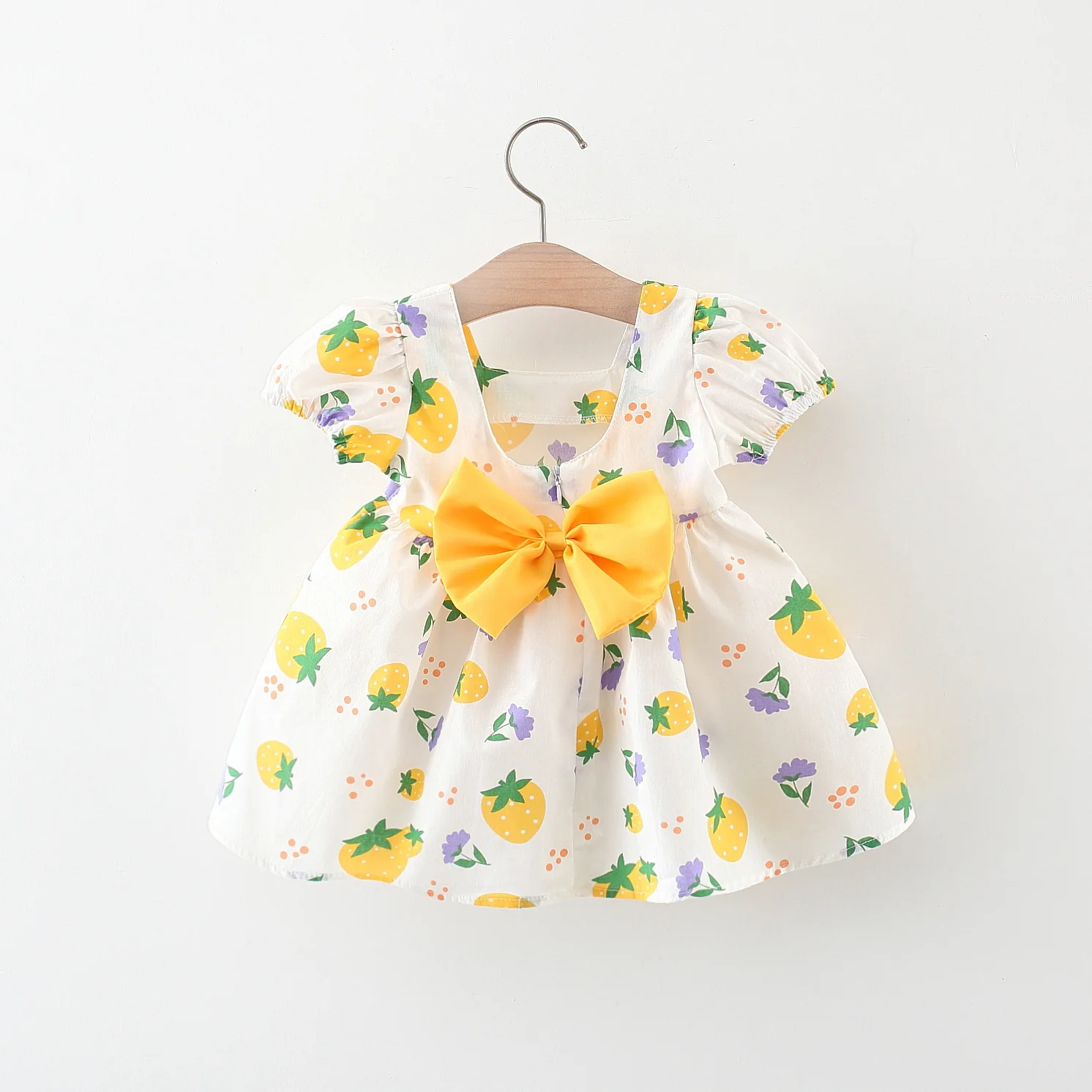 Children's Dress Summer Baby Girl Cartoon Strawberry Flower Print Big Bow Square Neck Bubble Sleeve Princess Dress