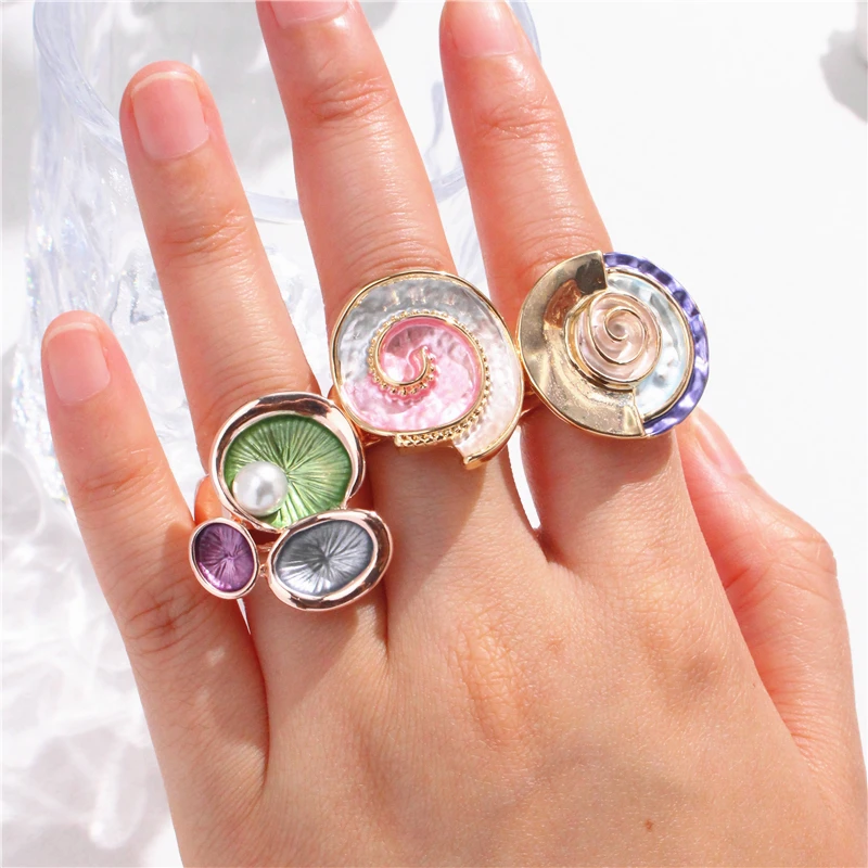 HangZhi Vintage Round Colorful Rose Wheel Large Ring Statement Elastic Adjustable Chunky Enamel Jewelry 2024 New