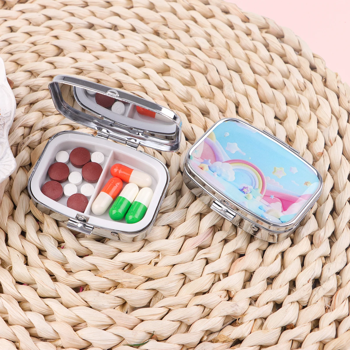 Simple Pattern 2 Compartments Metal Medicine Box Portable Travel Decorated  Sealed Small Pill Organizer Container Storage