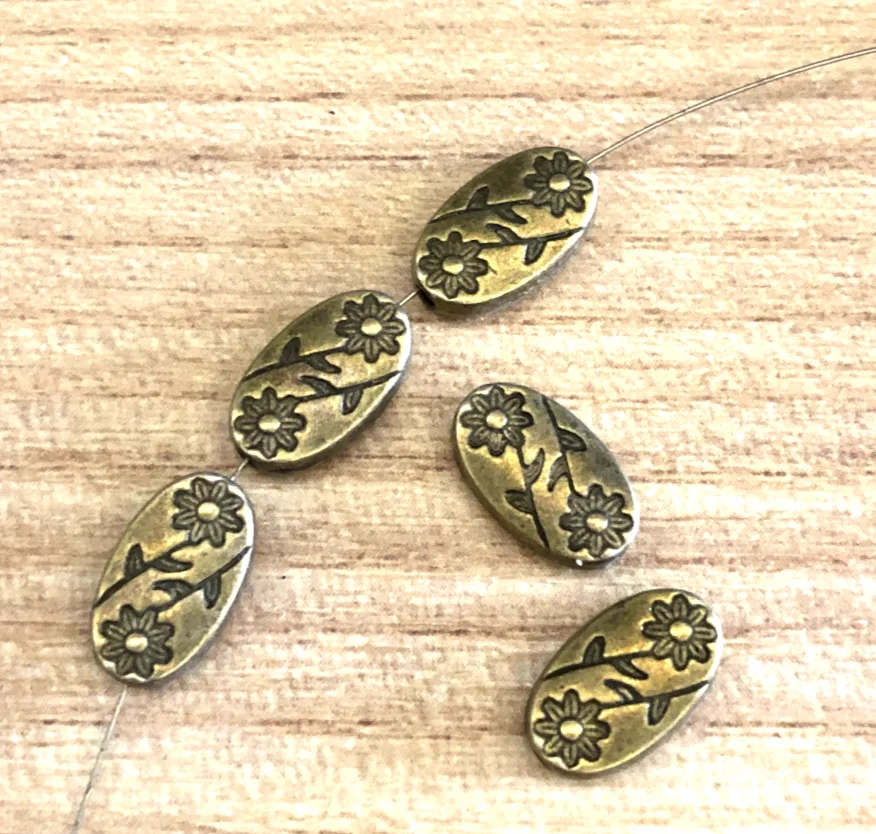 

40pcs 10x6x3mm Vintage oval flower spacers beads Zinc alloy metal HW3632