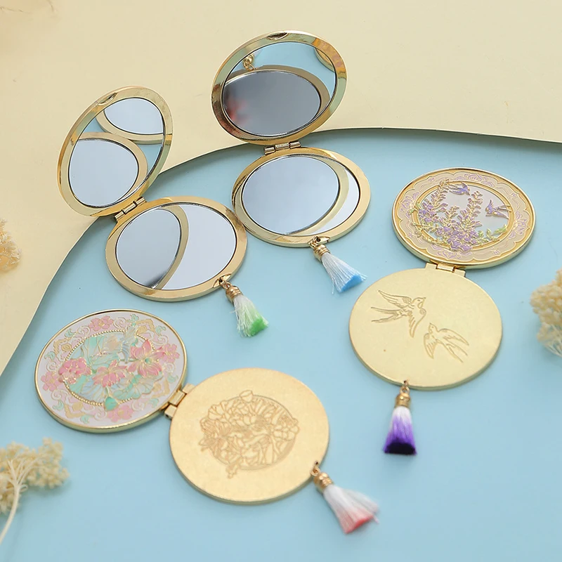 Chinese Style Craft Metal Makeup Mirror With Tassel Folding Portable Cosmetic Mirror Creative Exquisite Handheld Mirror Student
