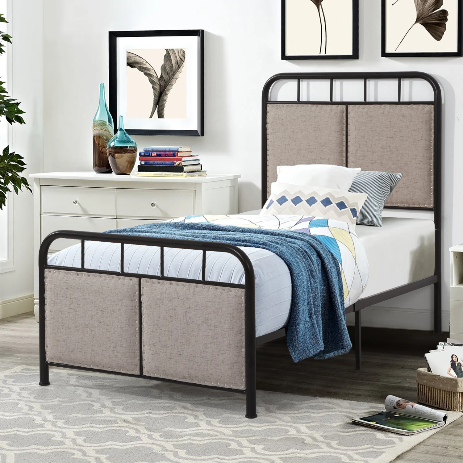 

Twin Size Linen Upholstered Platform Metal Bed Frame with fabric Headboard and Footboard