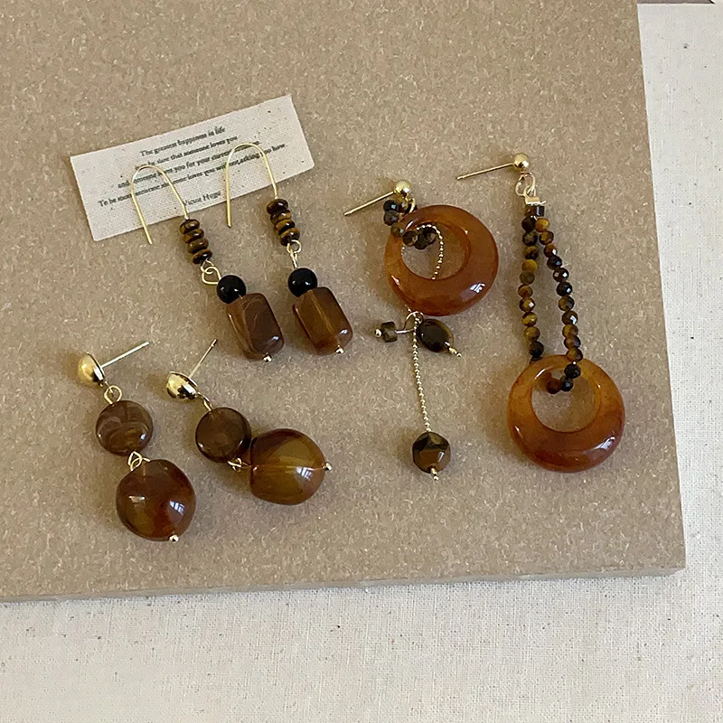 

New Vintage Brown Resin Round asymmetric pendant earrings For Women Fashion Jewelry Statement Earings