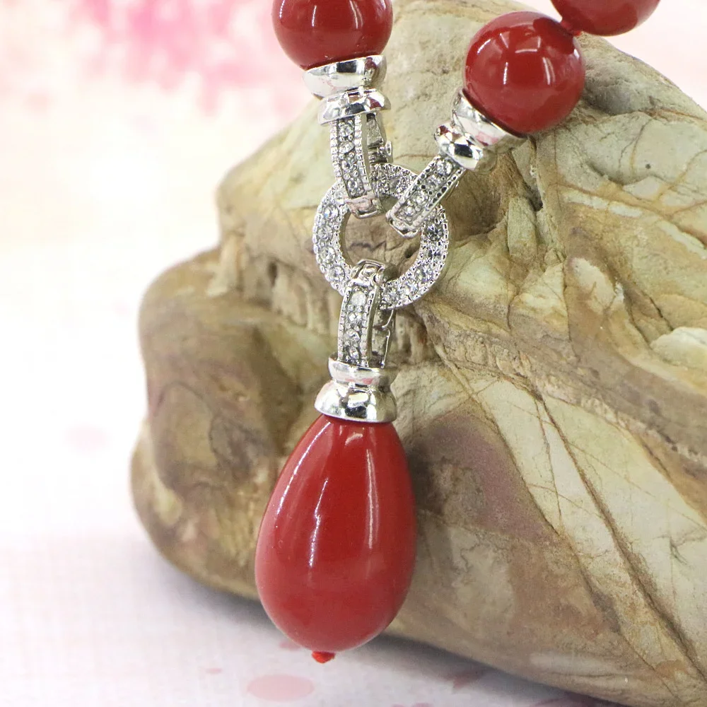 Natural Ocean Shell Red Coral Necklace Women In Pendant Necklaces Detachable 12mm Bead String 45cm Handmade Party Jewelry Gift