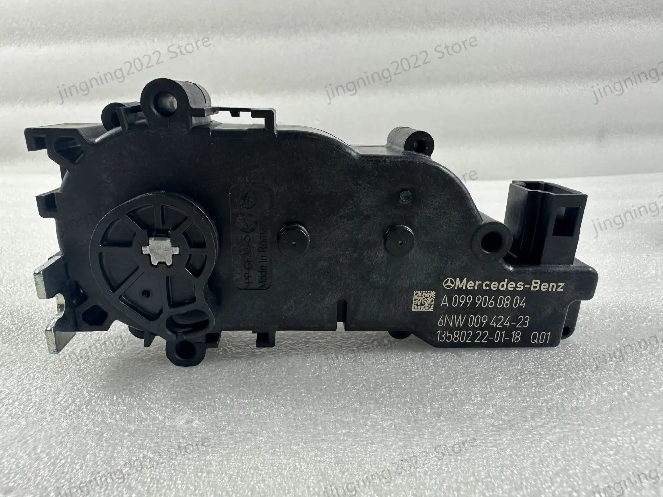 Mercedes Benz gearbox motor electric closing device suitable for W205/W213/W257 trunk lid lock drive motor A0999060804