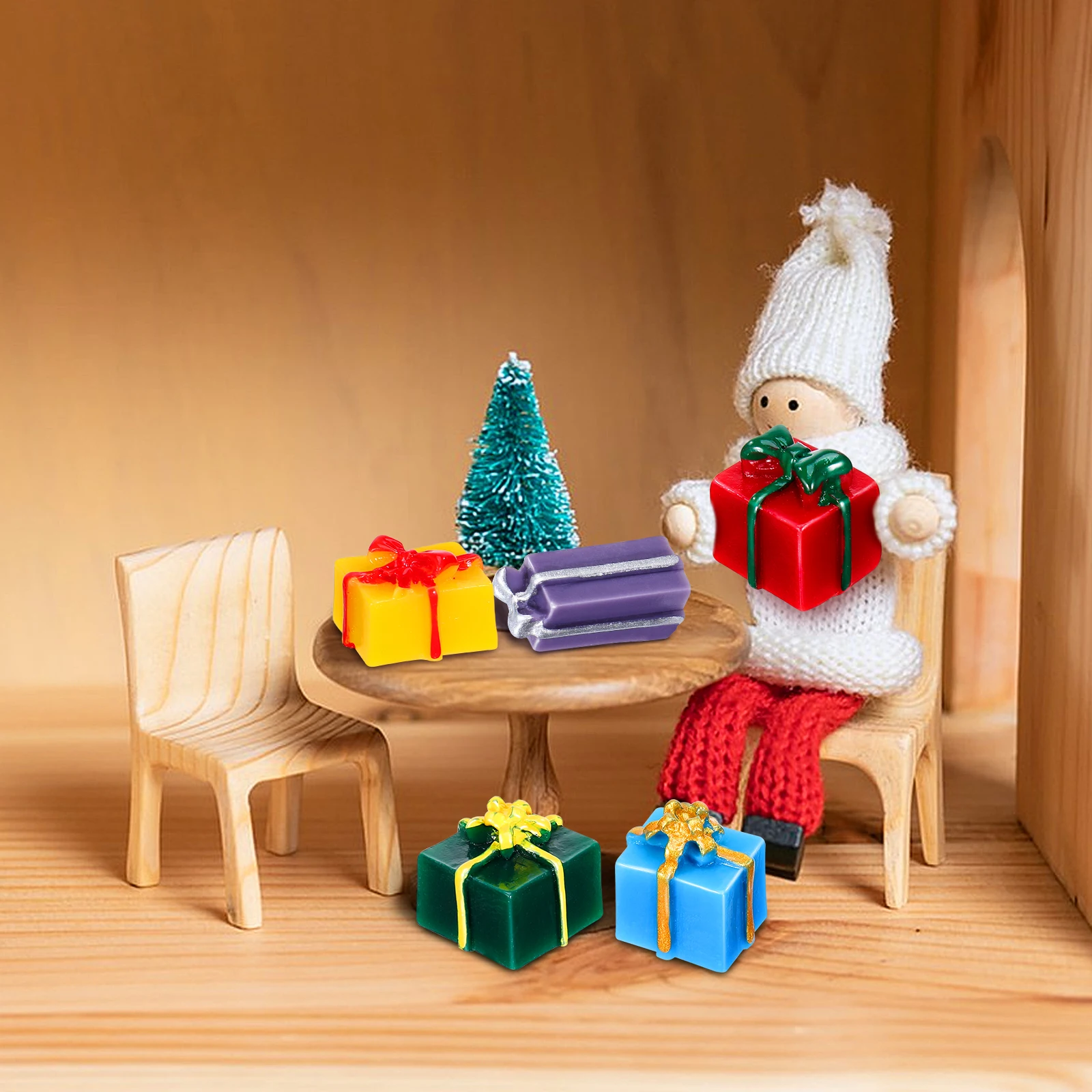 

40Pcs Miniature Resin Christmas Presents Mini Boxes Ornament Set for Holiday Tree Craft Decoration Tiny Figurines