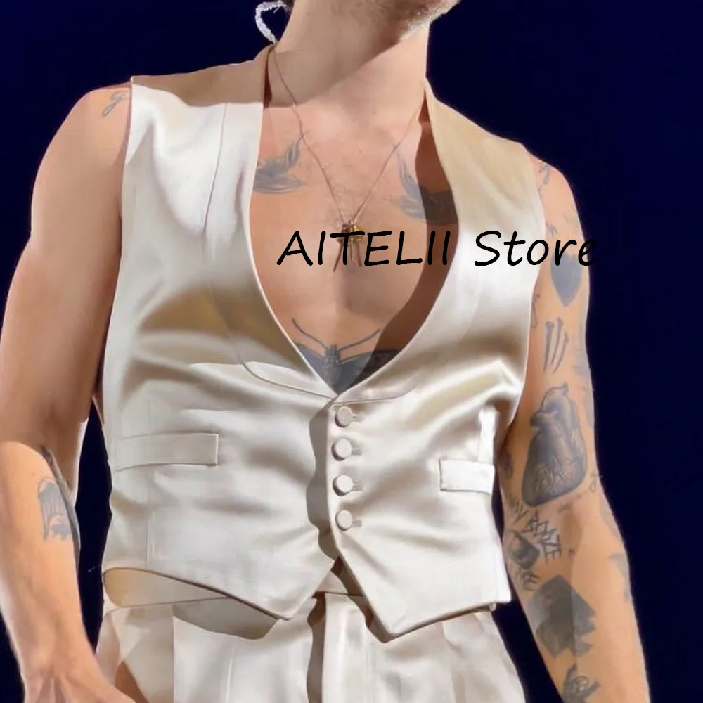 

Fashion Suit Vest Shawl Collar Stylish Waistcoat Satin Fabric Men's Formal Vest Straight Pockets Four Buttons Working Best Suits