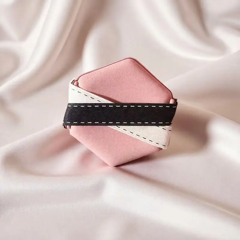 نفخة مسحوق جافة ورطبة مزدوجة الشريط، نفخة مسحوق وسادة فائقة النعومة، كونسيلر إسفنجة مكياج