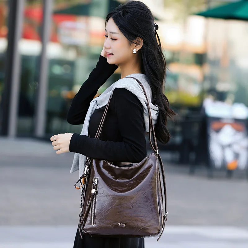 

Оригинальные сумки и кошельки Disney, классическая легкая роскошная сумка с Микки Маусом, уличный стиль, большая вместимость, портативная сумка через плечо 3