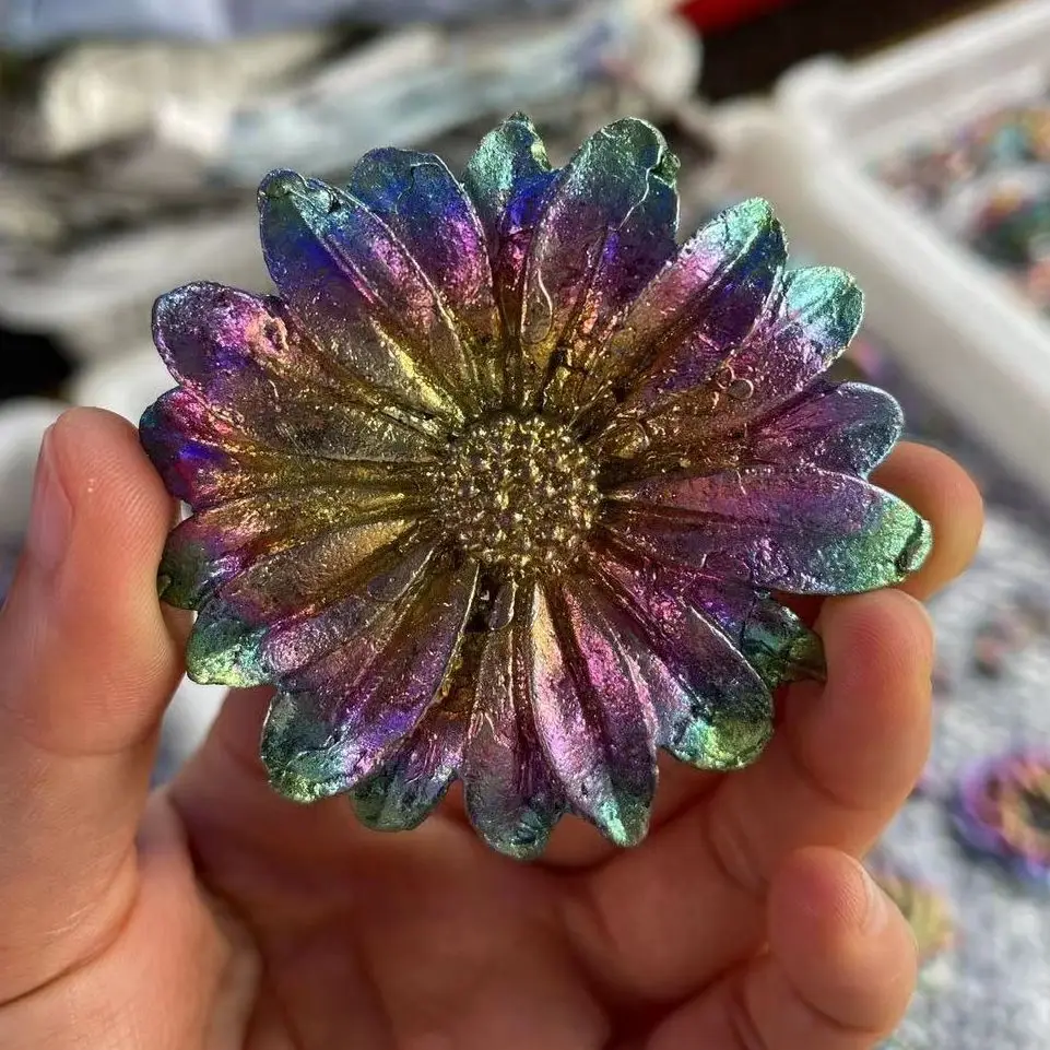 Bismuto naturale Primitive Sun Flower Metal Miner Gemstone cristalli grezzi stregoneria Reiki Healing Stone decorazione della casa