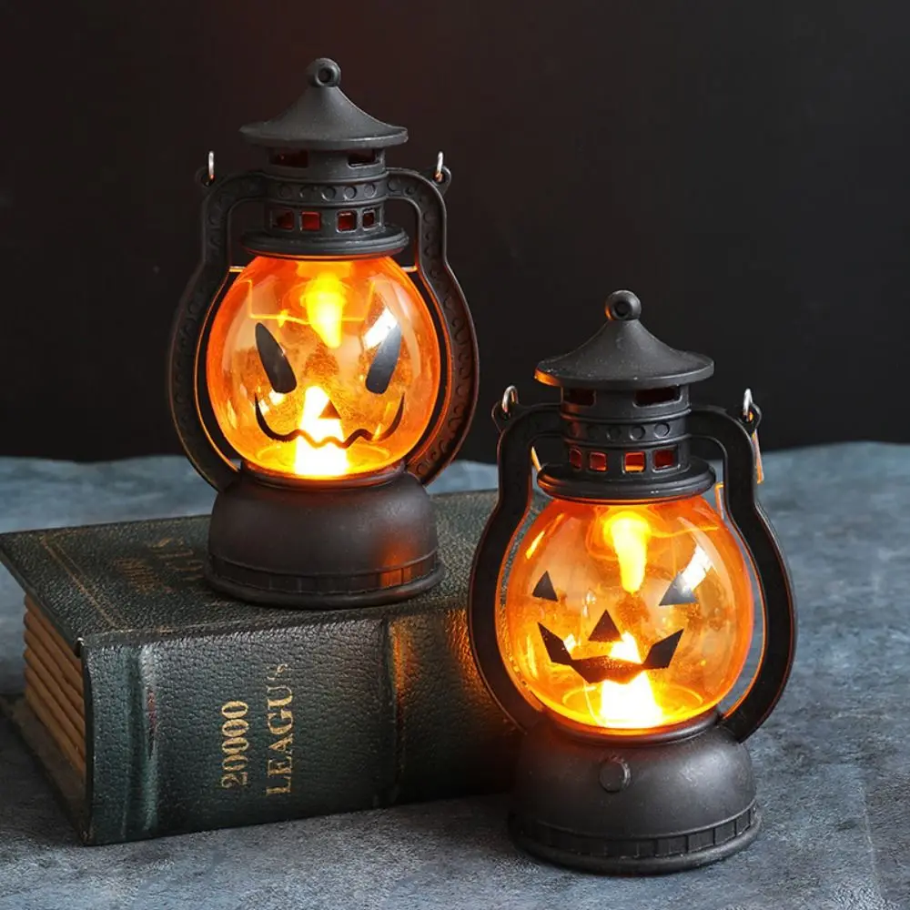 

Creative Halloween Pumpkin Lantern Pumpkin Shape Plastic Atmosphere Lamp with Handle Decorative Halloween Ornament