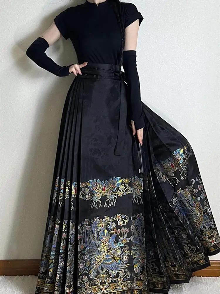 

2024 Fashion Chinese Style Skirt Women Vintage Weaving Gold Embroidered Horse Face Skirt Elegant Satin Black Traditional Skirts