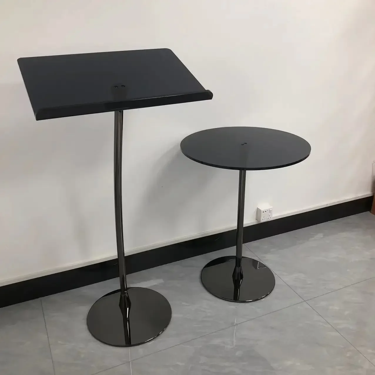 

Acrylic Podium Stand Church Podium Lectern for Restaurants Weddings Office and Classroom