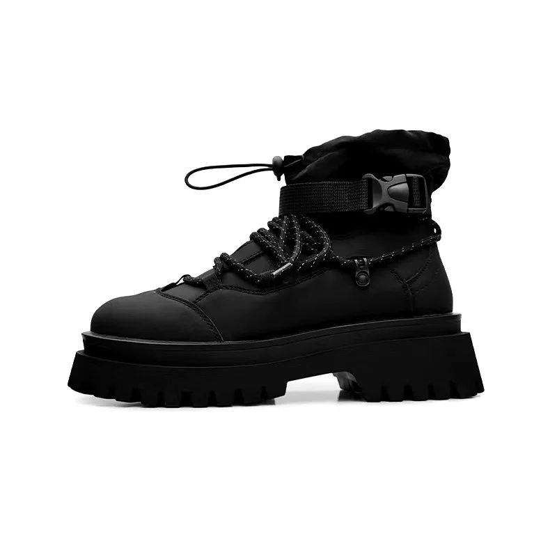 

Niche men's original strap design thick low tooling boots trendy