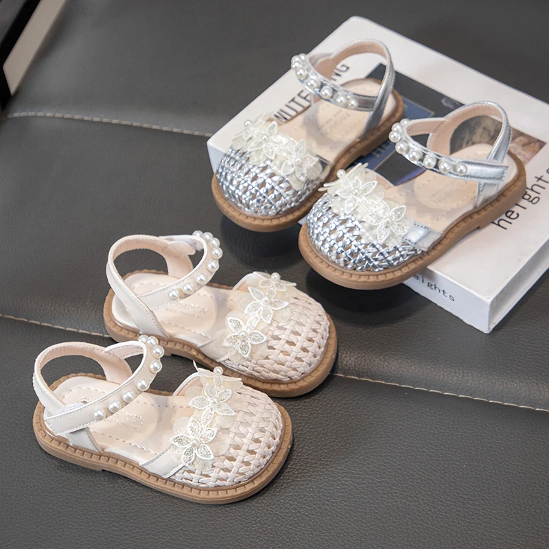 Girls Weave Princess Sandals Flower Pearls Decor Children Toes Capped Shoes Breathable Kids Half Sandals Soft Sole 2026 Summer