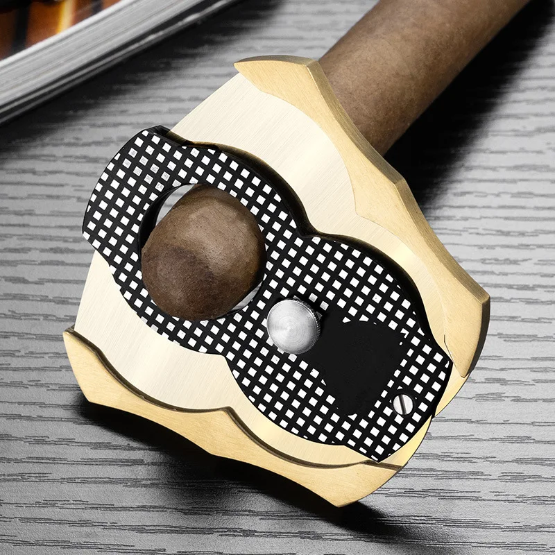 

Прямой резак премиум-класса — лезвие Razor-Sh^^arp, компактный дизайн, идеально подходит для работы в дороге