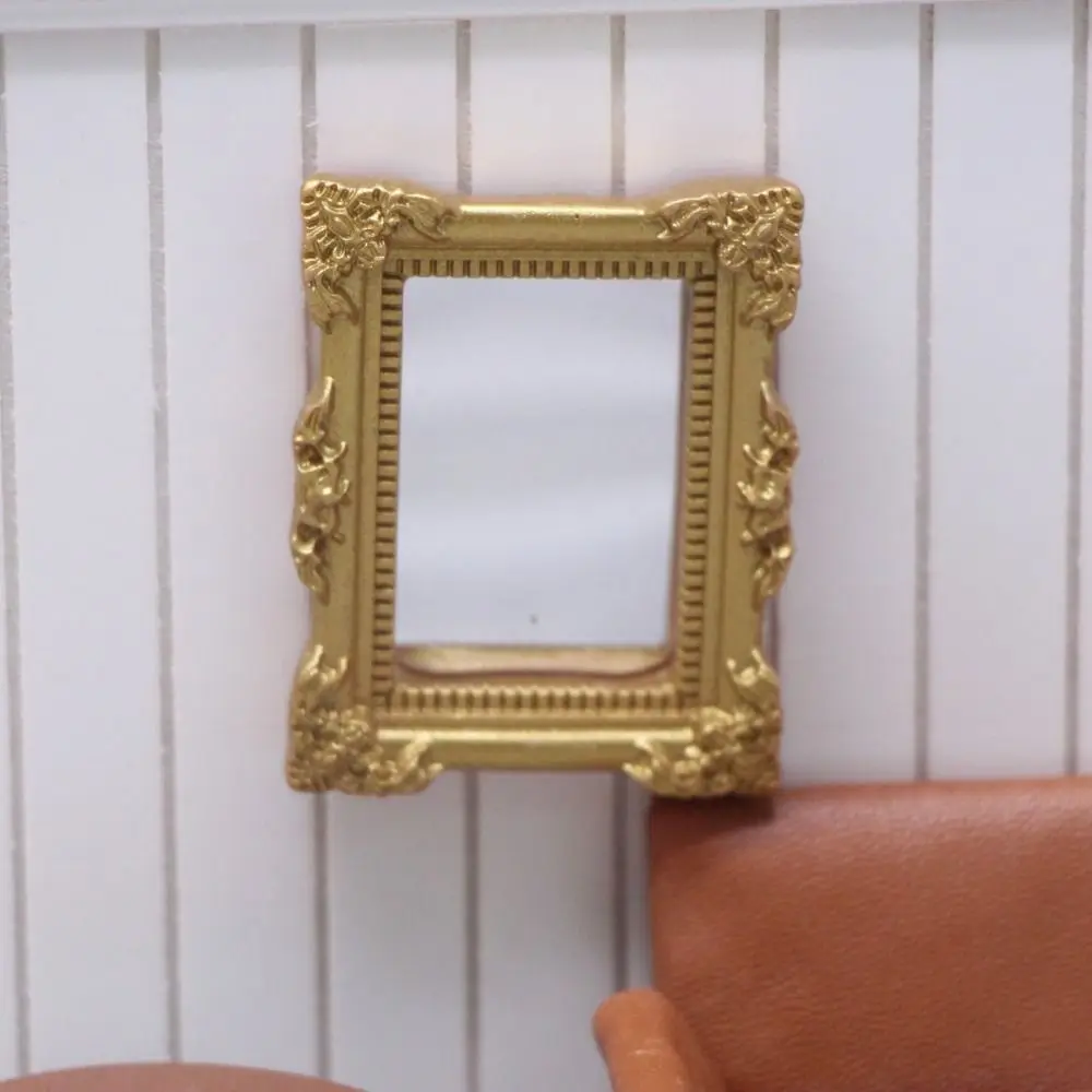 Fantasiespel 1:6/1:12 Poppenhuis Meubels Retro Carving Miniatuur Spiegel DIY Metalen Grens Poppenhuis Spiegel Model