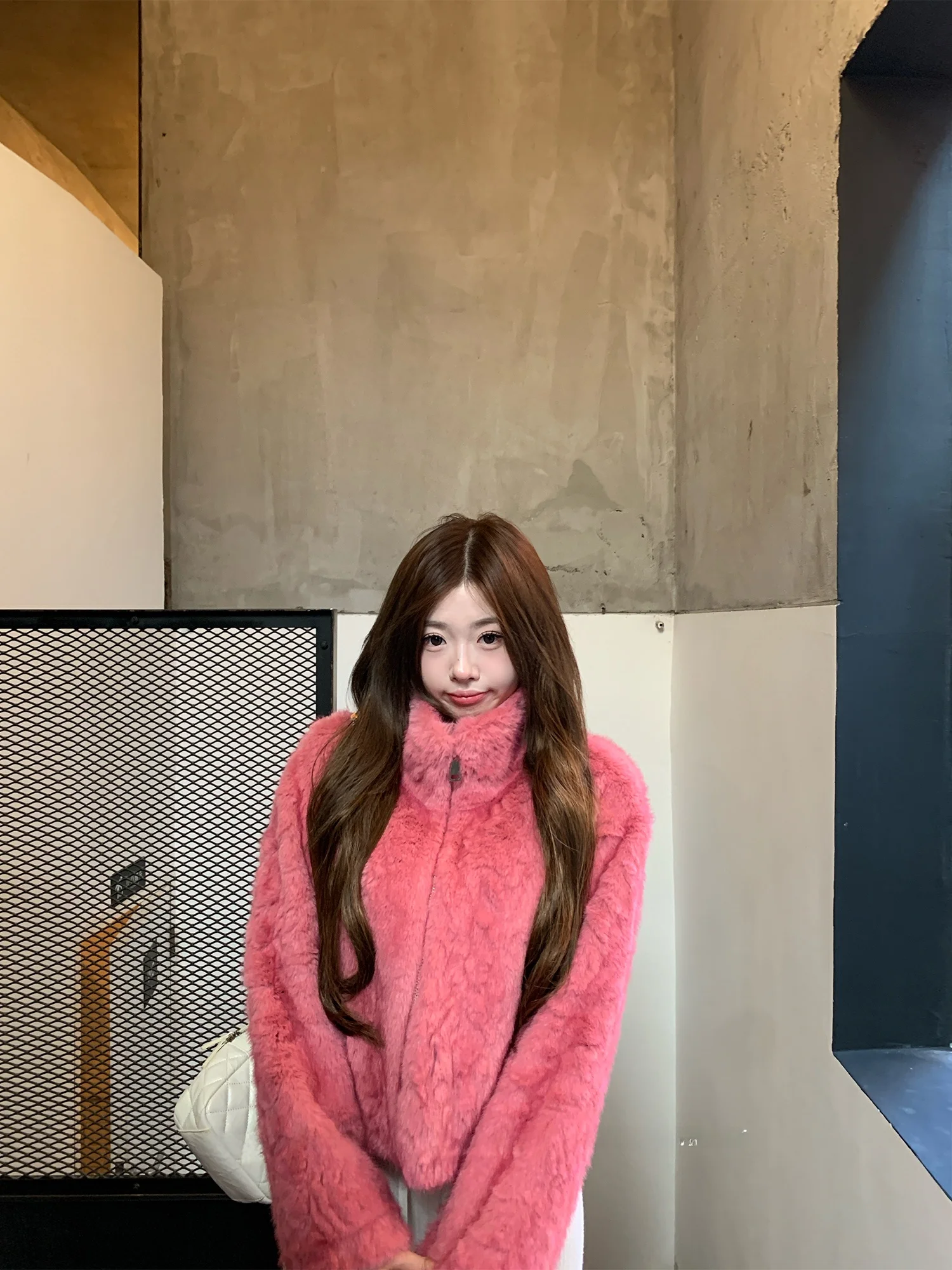 

OKJJ Thiened Zipper Collar Women's Outerwear Coat Loose Warm Environmentally Friendly Fur Inteated Upper Body Pink