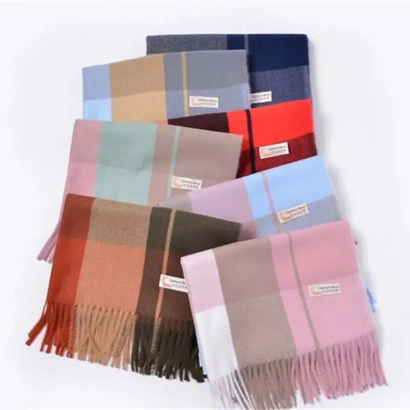 高級感のある格子柄イミテーションカシミヤレディーススカーフ、エレガントな女性用ファッションアクセサリー、オールシーズン使える万能ラップ