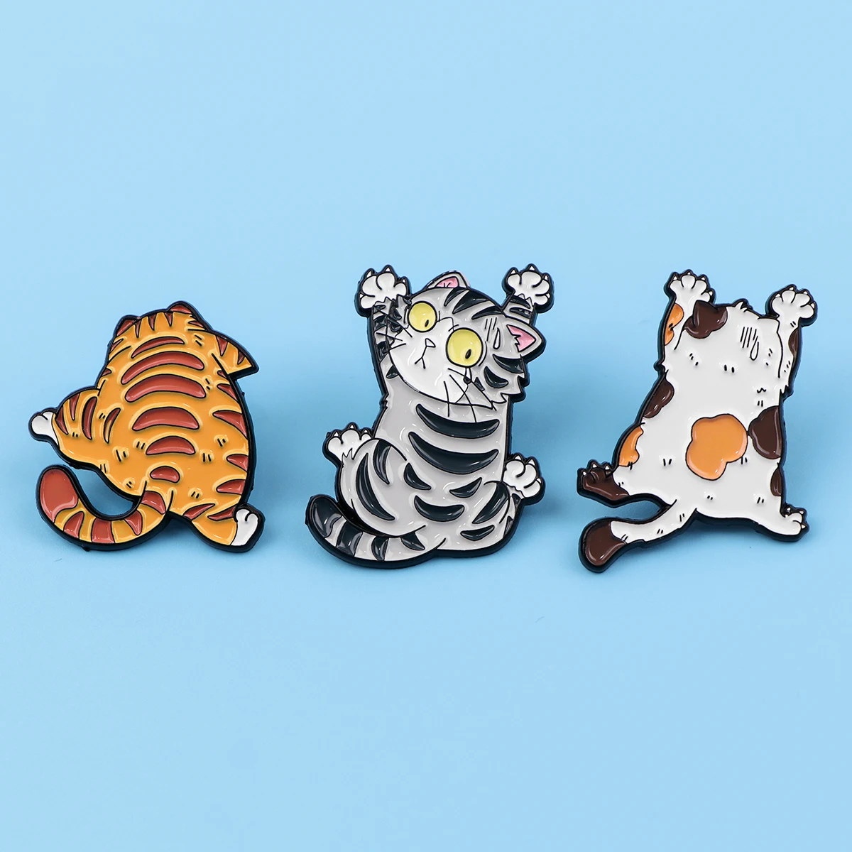 Funny Pet Cat Enamel Pins Lapel Pins Badge For Backpack Clothes Pin Climbing Styling Metal Brooches Jewellery Gifts For Friends