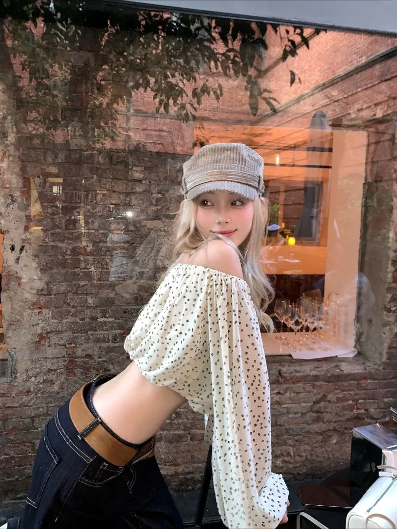 

Женская укороченная блузка Topenomi с французским вырезом и принтом в горошек, новинка 2026 года, сексуальная, с длинным рукавом, приталенная, из шифона, модная рубашка в стиле Y2K для дерзких девушек