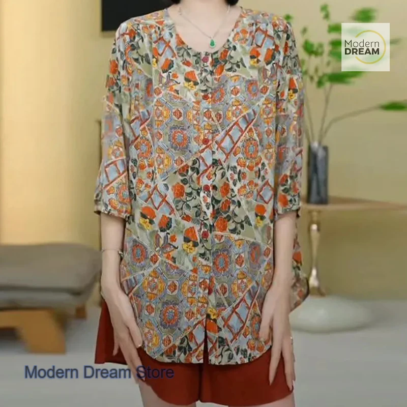 French style design floral age-reducing light luxury round neck shirt women's summer new fashion plus size loose slim cover top