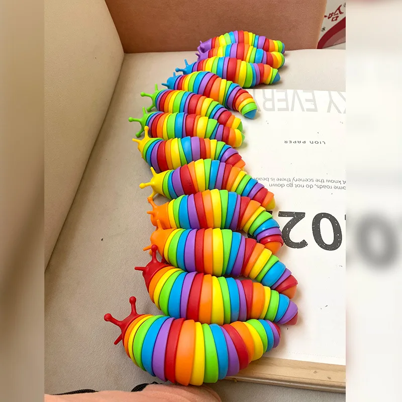 Juguete 3D Slug Fidget, juguete colorido de caracol, articulado, Flexible, alivio de todas las edades, juguetes sensoriales antiansiedad para niños