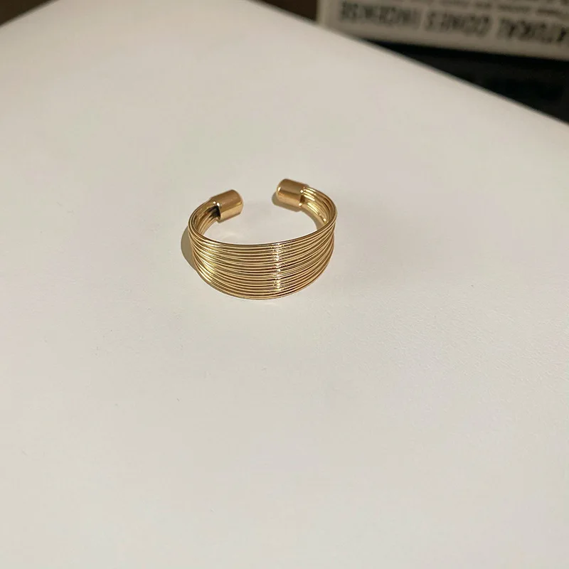 Mehrlagiges Halsketten-Set aus Metall mit geometrischen Formen, europäisch-amerikanischer Heavy-Industry-Stil, exquisites, übertriebenes Schlüsselbein-Design, kleines, cooles Geburtstagsgeschenk – Detail 14