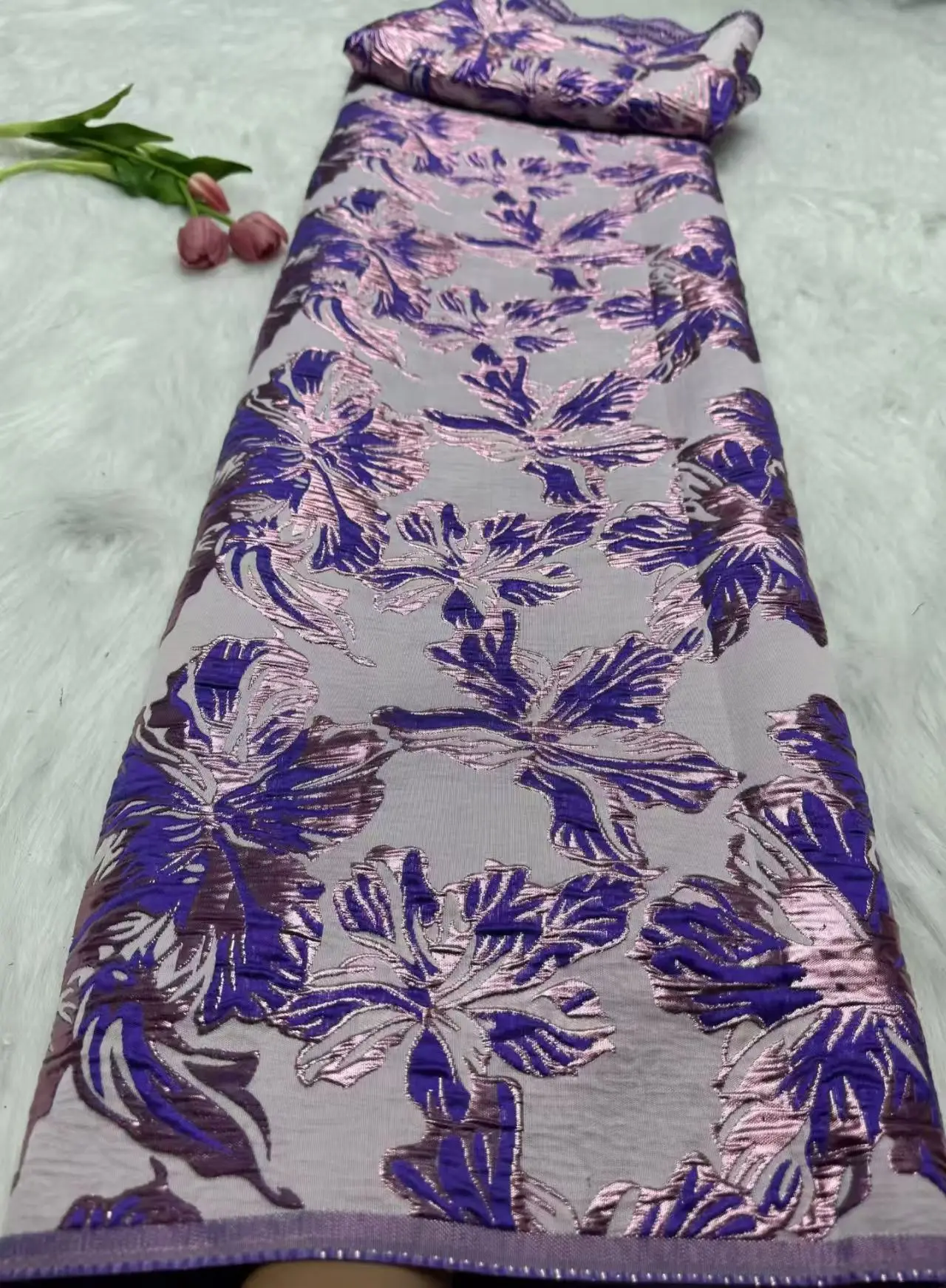 

Newest African Brocade Lace Fabric Nigerian Gild Jacquard Lace Fabric Luxury Sew for Women Wedding Party Dresses