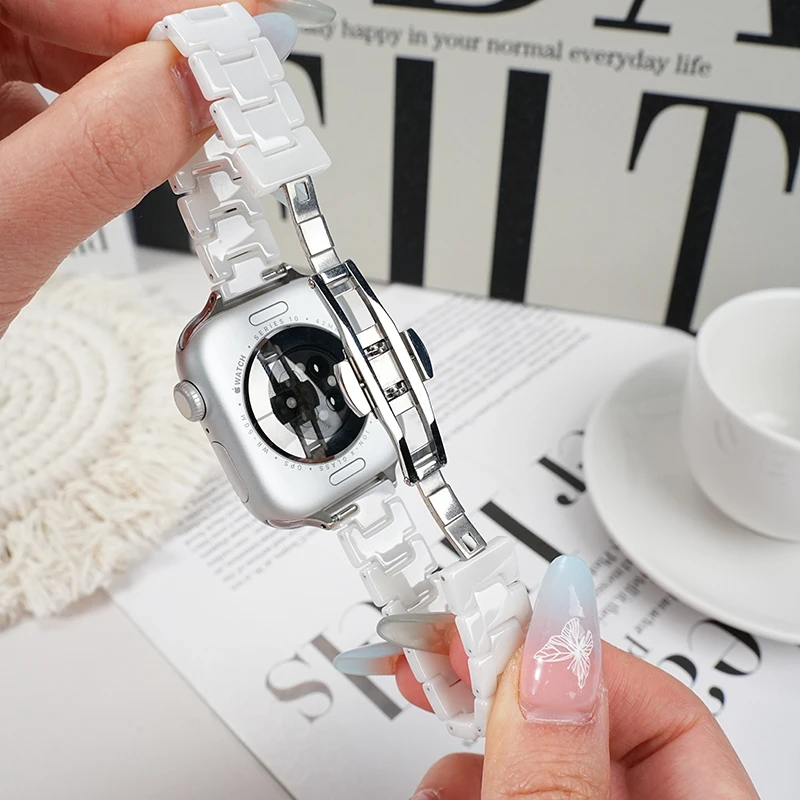 Keramische band voor Apple Watch Band 44 mm 40 mm 45 mm 49 mm 42 mm 38 Roestvrij stalen vlinderarmband IWatch-serie 6 3 7 8 se ultra