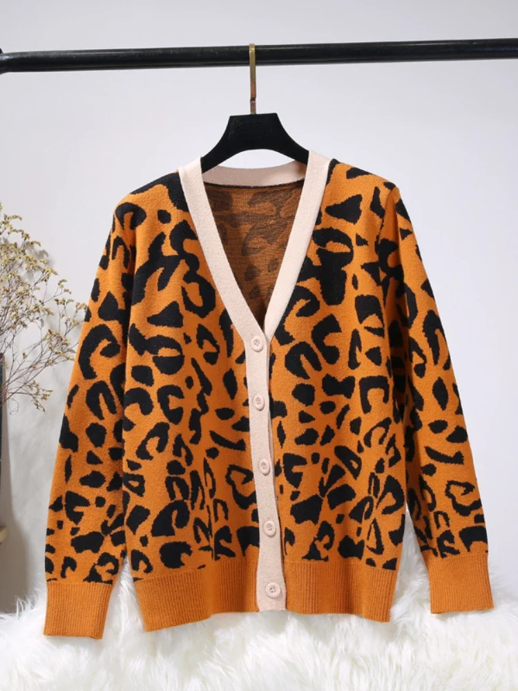 Cardigan for Women Autumn Leopard Pattern Women\'s Sweater Oversize Knitted Coat V-neck Loose Thick Cardigan Female 2024