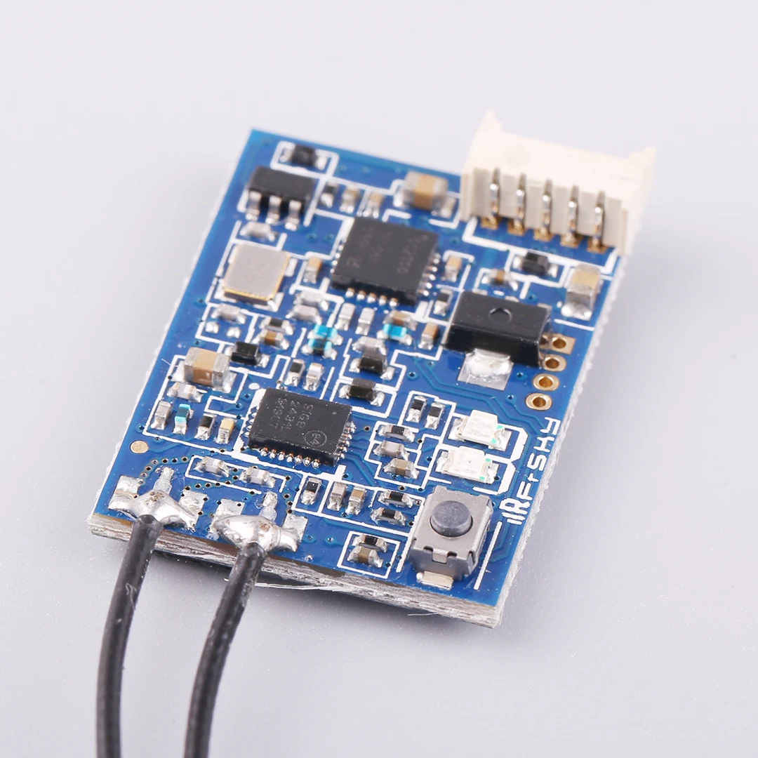 

FrSky XSR 2.4GHz 16CH ACCST Receiver QAV with S-Bus And CPPM for Mini Multicopter Compatible with X9D X9E X9DP X12S