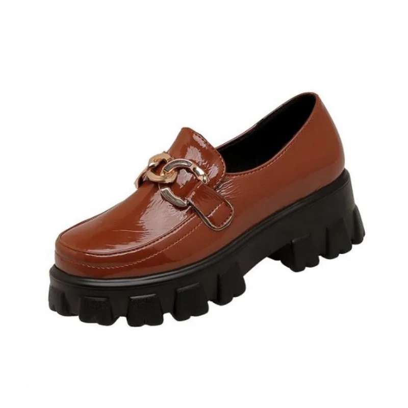 Spring New Slip ons Shallow Shoes Women Metal Chain Buckle Platform Chunky Heels Casual Shoes Loafers 34-43 sapato feminino