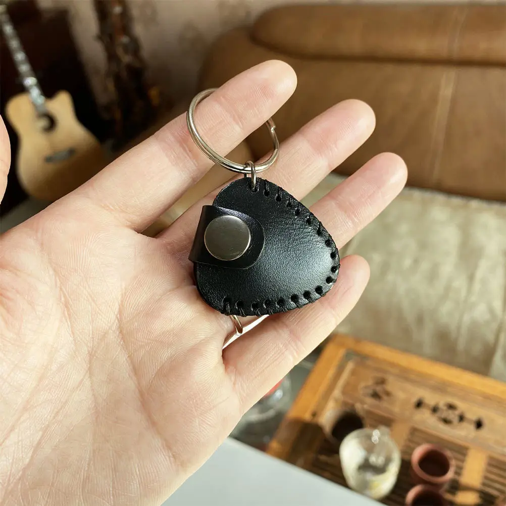 محفظة تخزين ملحقات الجيتار بتصميم عملي من جلد البقر متينة ومقاومة للخدش ومقاومة للاهتزاز حقيبة جيتار سوداء #4