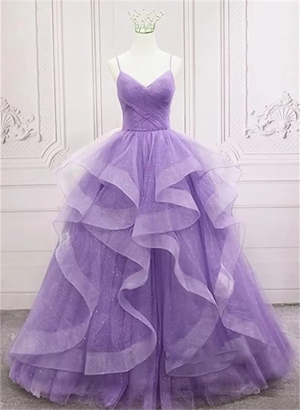 Customized V Neck Glitter Tulle Long Prom Dresses Spaghetti Straps Ball Gown For Women Puffy Tiered Formal Evening Party Dresses