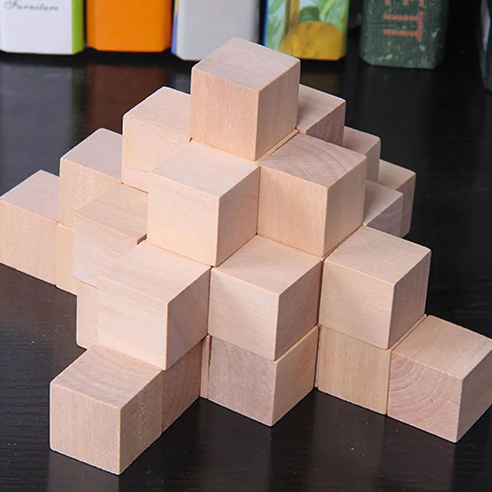 

50 шт. натуральных деревянных квадратных блоков 2,5 см, гладкие, без дефектов, для поделок, декора, развивающих занятий и детских творческих проектов