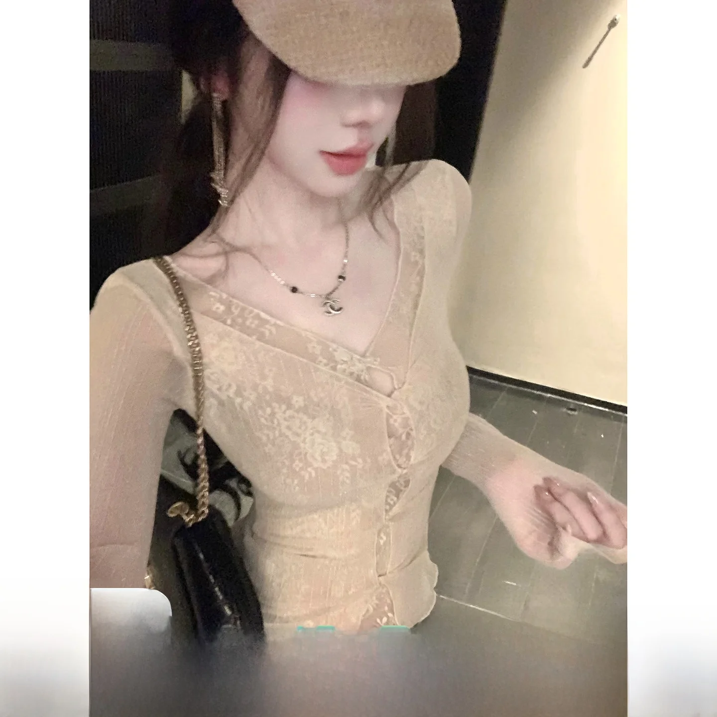 

Женская облегающая футболка Syqiao Pure Desire с длинным рукавом, имитация двухслойности, с ароматизированным кружевом, из полиэстеровой смеси