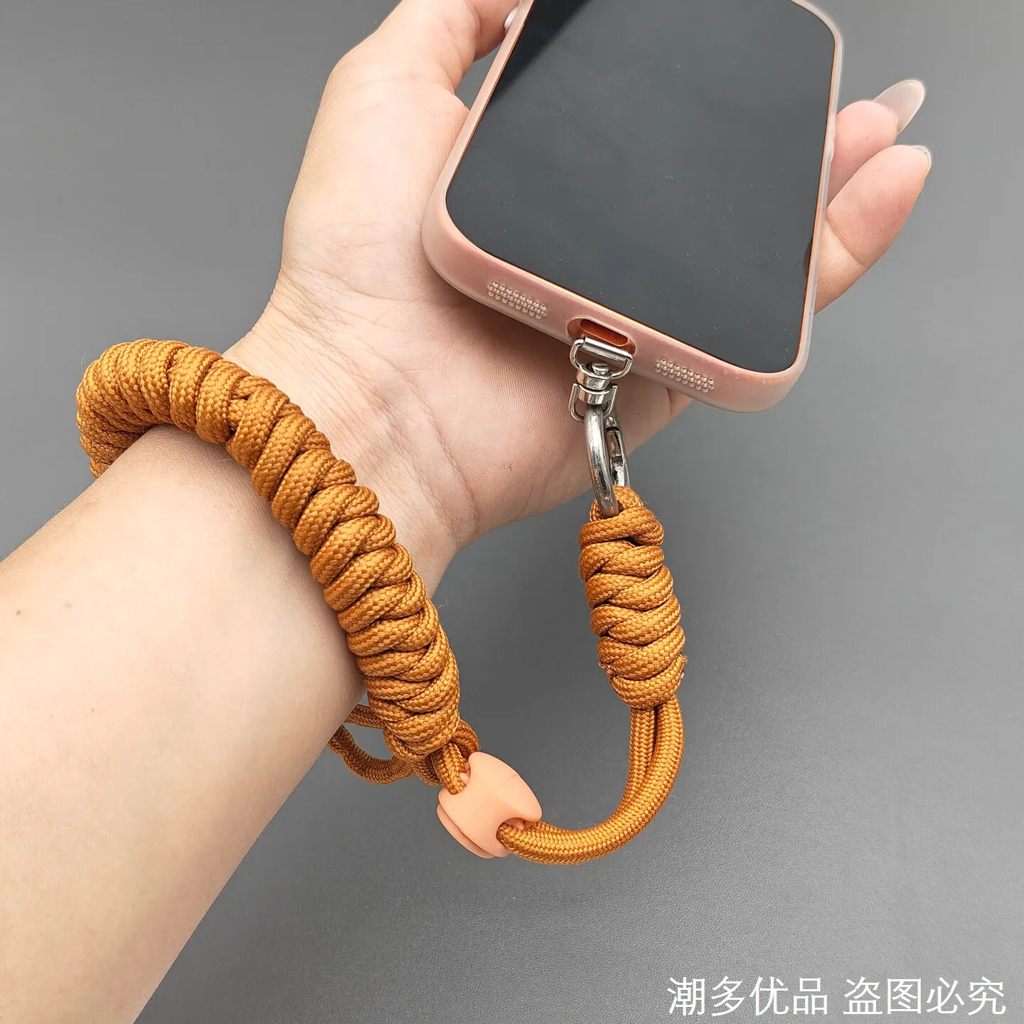 Handmade  Contrast Color Anti-Lost Metal Clip Phone Lanyard Widened Wrist Strap Adjustable Woven Camera Drop-Resistant Carrying